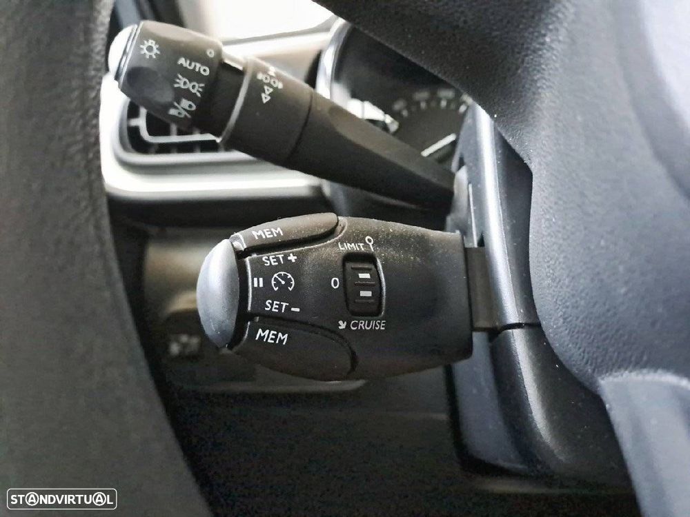 Citroën C3 1.2 PureTech Plus - 18