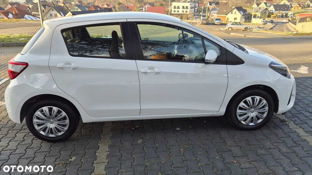 Toyota Yaris 1.5 Active - 2