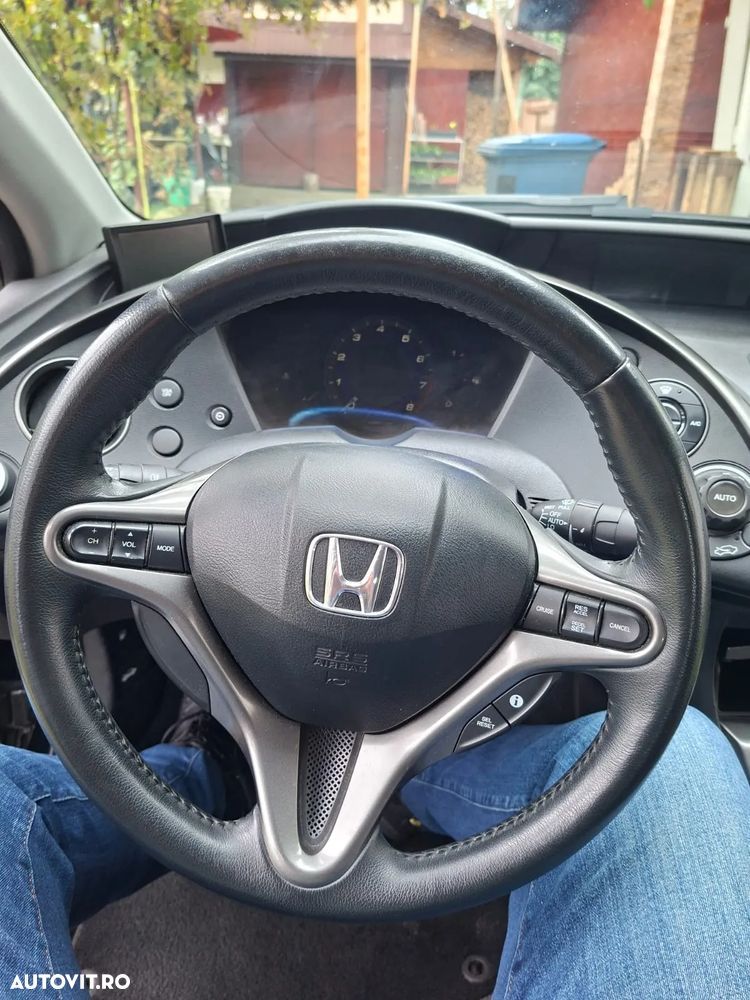 Honda Civic 1.8i-VTEC Sport - 11