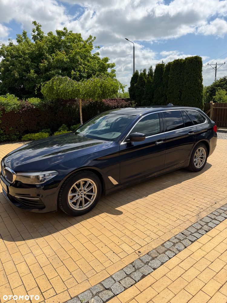 BMW Seria 5 520i Luxury Line - 6