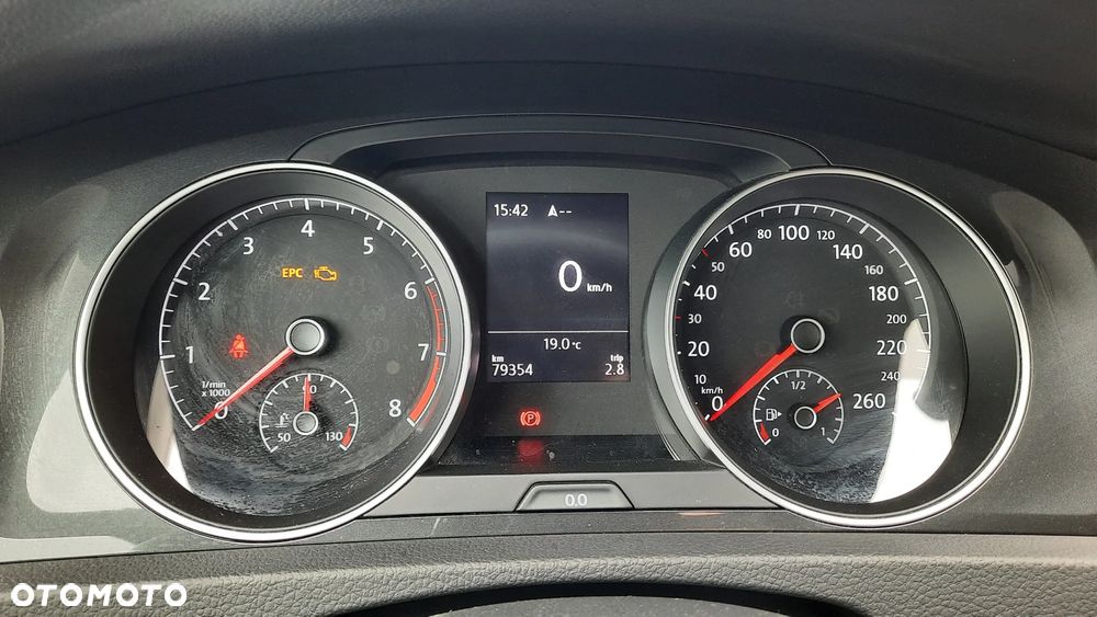 Volkswagen Golf VII 1.0 TSI BMT Trendline - 15