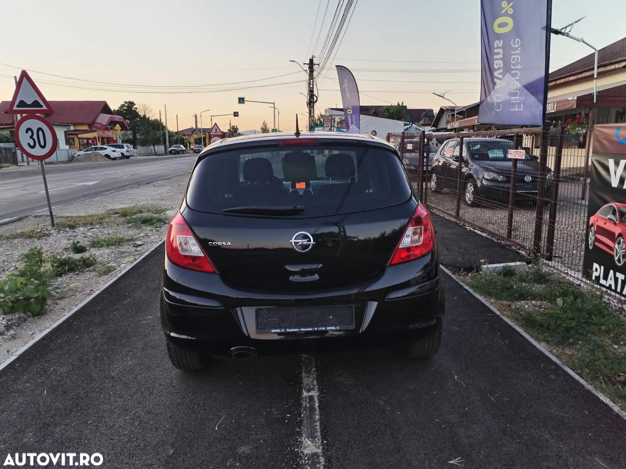 Opel Corsa 1.4 16V Satellite - 13