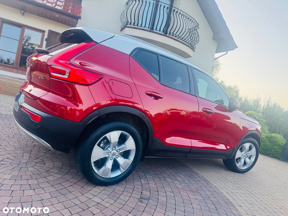 Volvo XC 40 D4 AWD Geartronic Inscription - 4