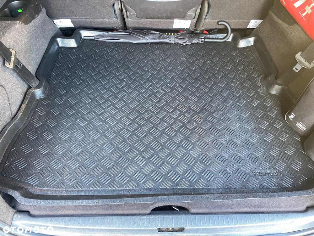 Renault Scenic 1.6dCi Energy Privilege - 24