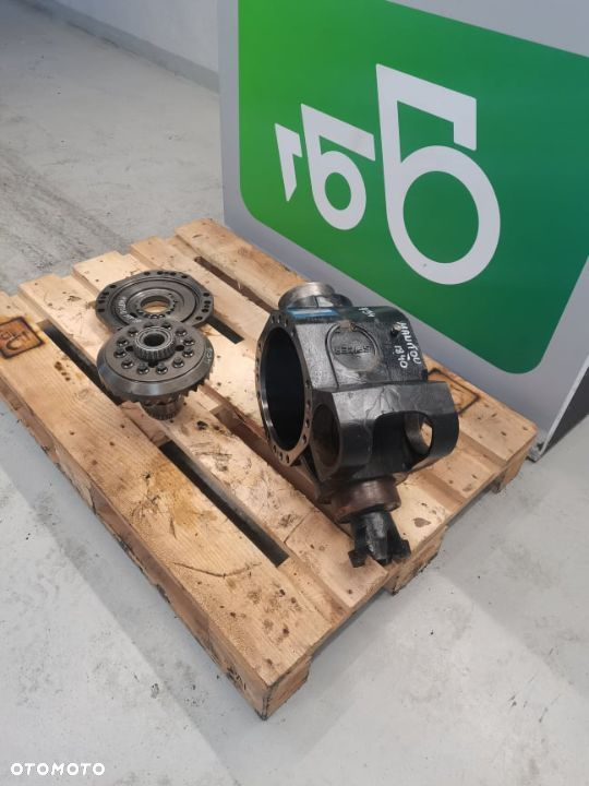 Atak Manitou MT 1840 {Spicer 9X34 tył} - 5