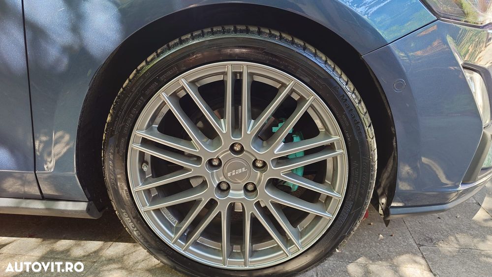Ford Focus - 15