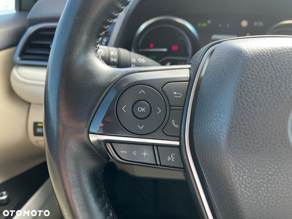 Toyota Camry 2.5 Hybrid Comfort CVT - 13