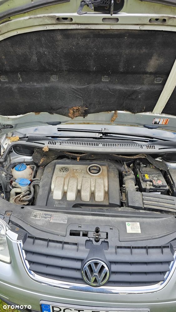 Volkswagen Touran 1.9 TDI Trendline - 32