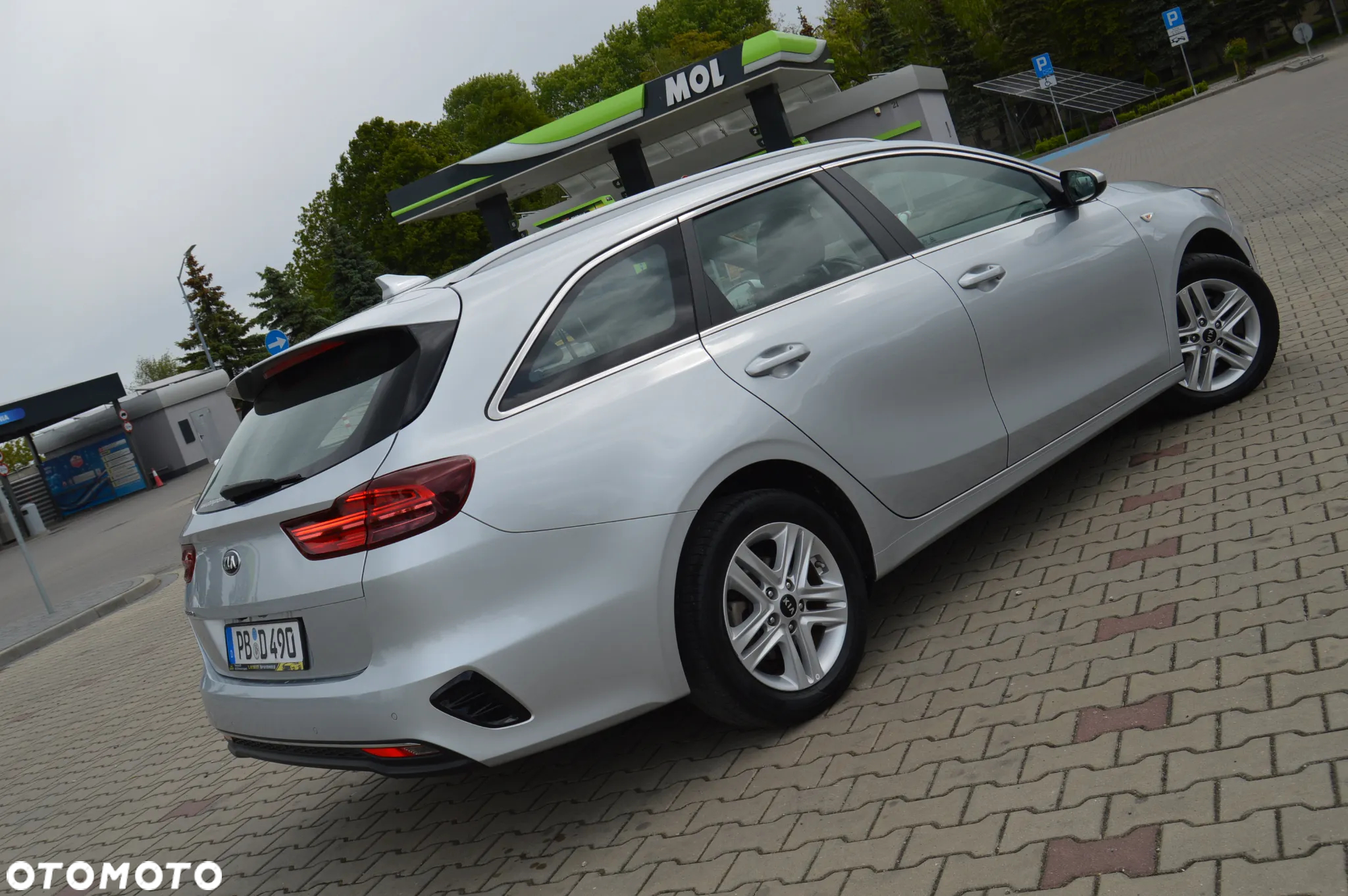 Kia Ceed 1.0 T-GDI SW ISG Platinum Edition - 25