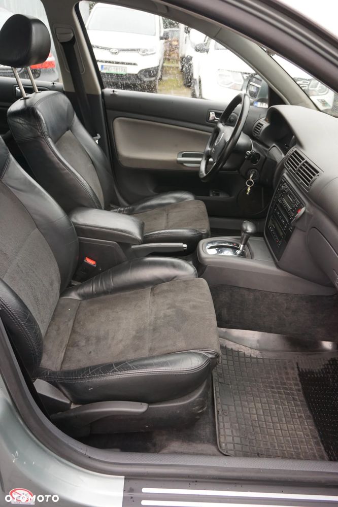 Volkswagen Passat 1.9 TDI Basis - 23