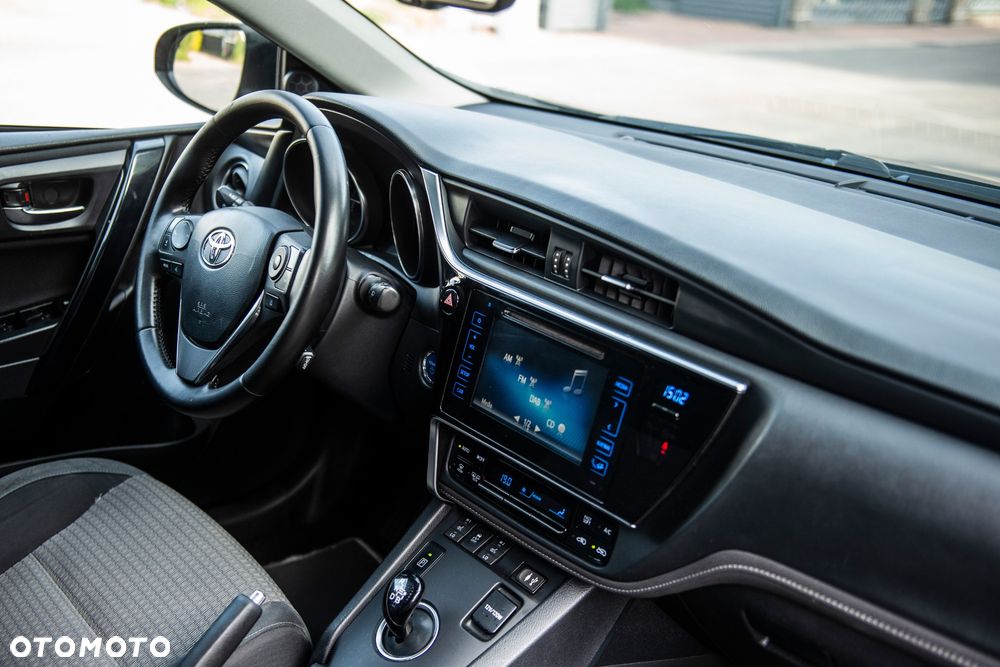 Toyota Auris - 28