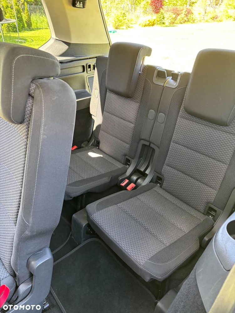 Volkswagen Touran 1.5 TSI EVO Comfortline DSG - 19