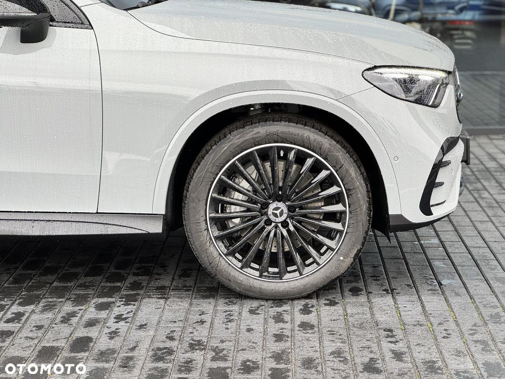 Mercedes-Benz GLC 220 d 4Matic 9G-TRONIC AMG Line Advanced - 11