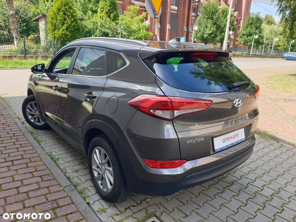 Hyundai Tucson 1.6 GDi Comfort 2WD - 19