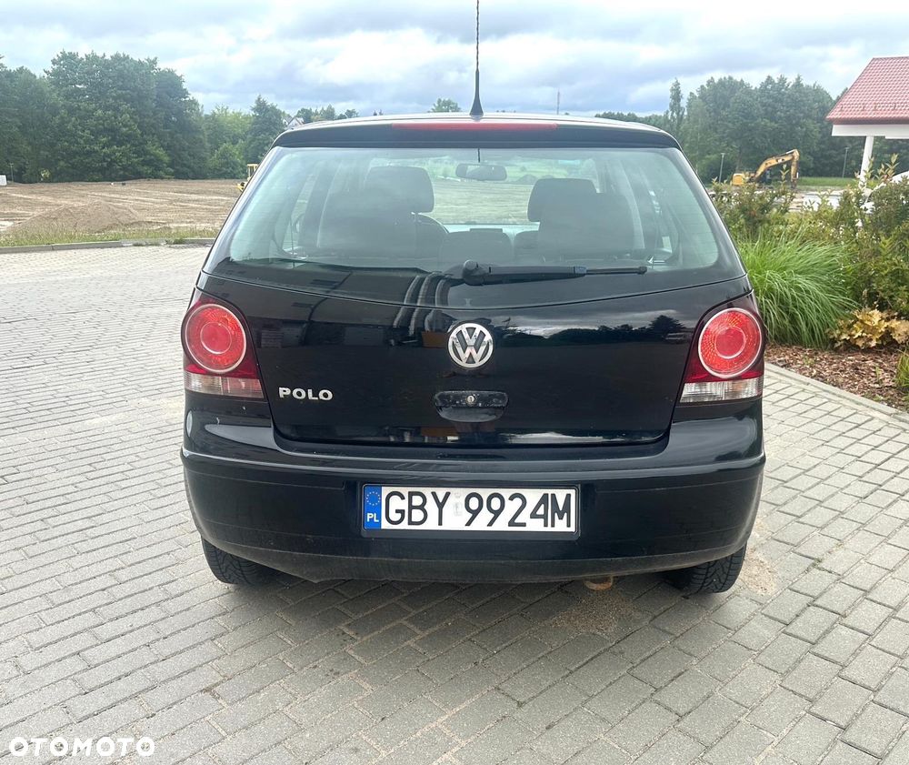 Volkswagen Polo - 2