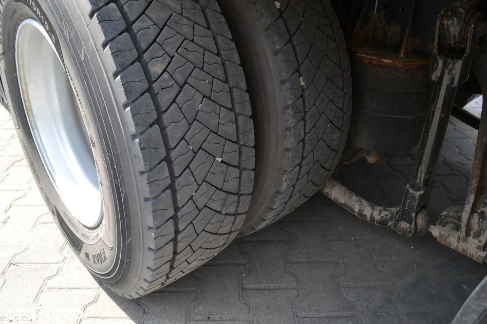 MAN MAN TGM 26.290 TYLKO 297 tys. km TRZECIA OŚ SKRĘTNA MOŻLIWOŚĆ REJESTRACJI JAKO POMOC DROGOWA PLATFORMA dł. 7.4 m zawieszenie PNEUMATYCZNE - 16