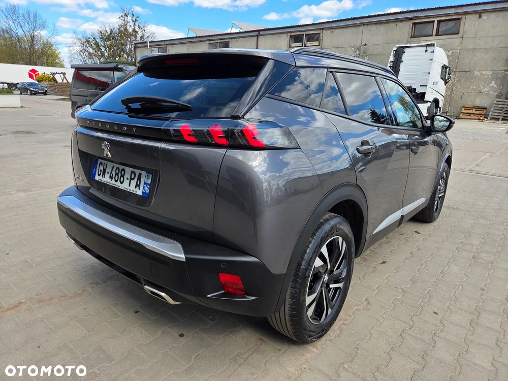 Peugeot 2008 PureTech 130 EAT8 Allure - 14