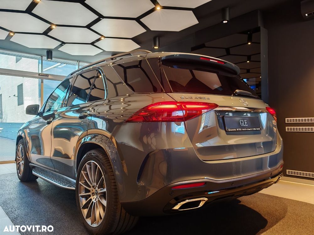 Mercedes-Benz GLE - 12