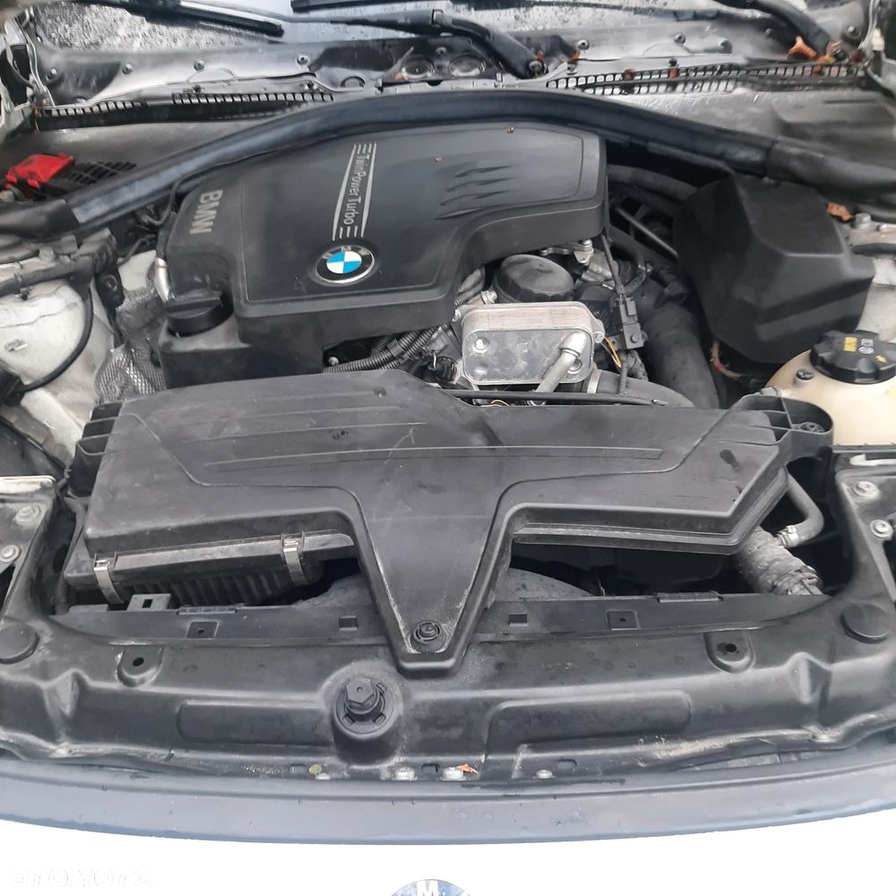 BMW Seria 3 328i xDrive - 3