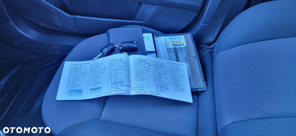 Opel Astra 1.8 Innovation - 21