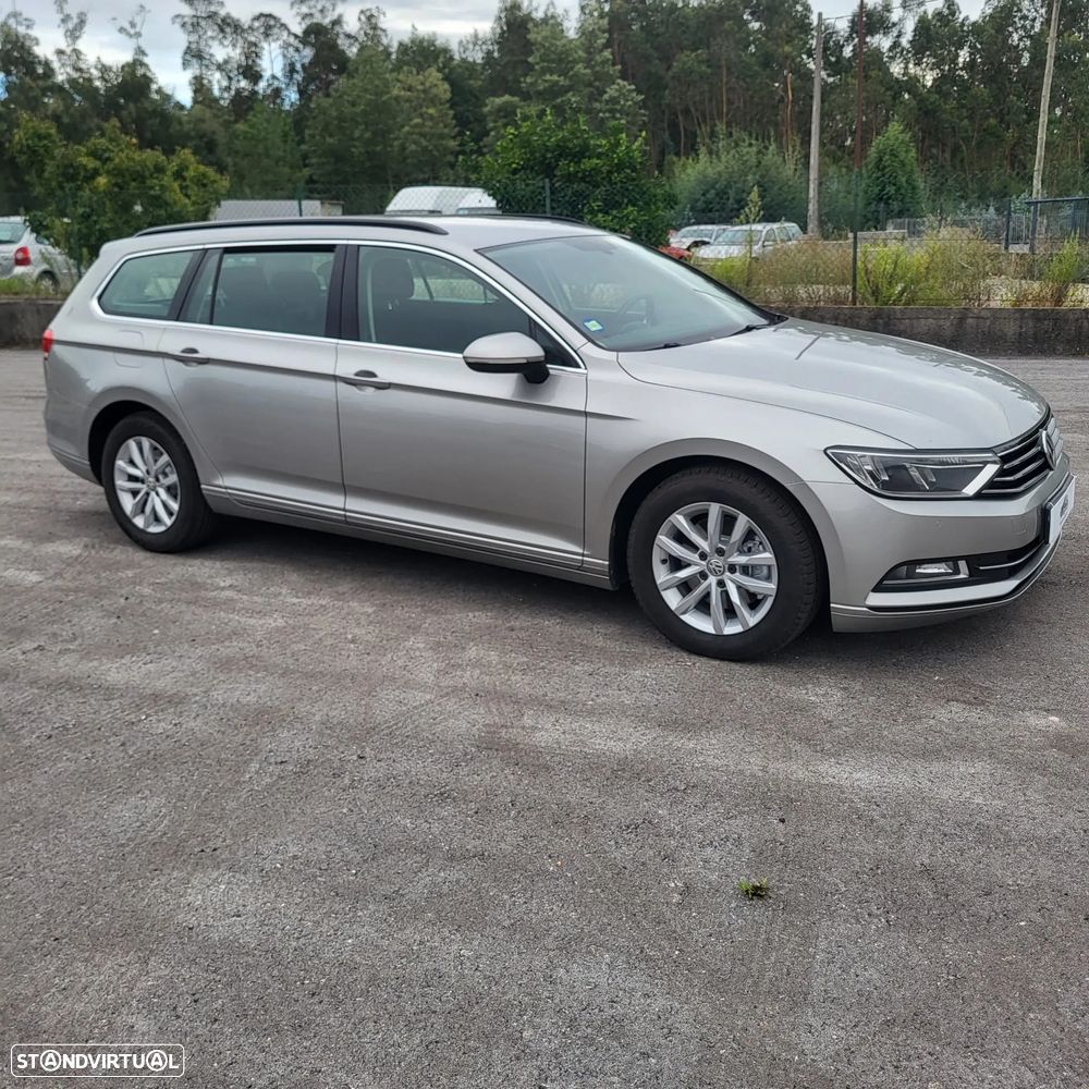 VW Passat Variant 1.6 TDI BlueMotion - 13