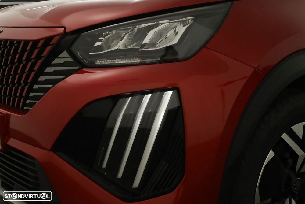 Peugeot 2008 1.2 PureTech Allure - 6