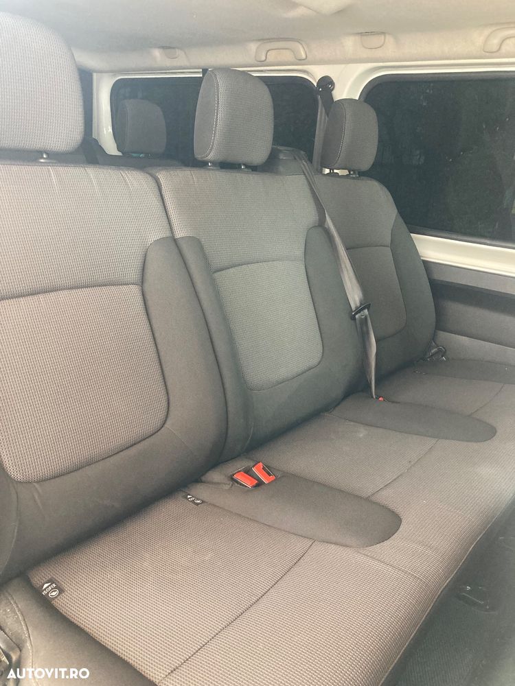 Renault Trafic 2.0 Blue dCi 150 S&S L2 8+1 Zen - 8