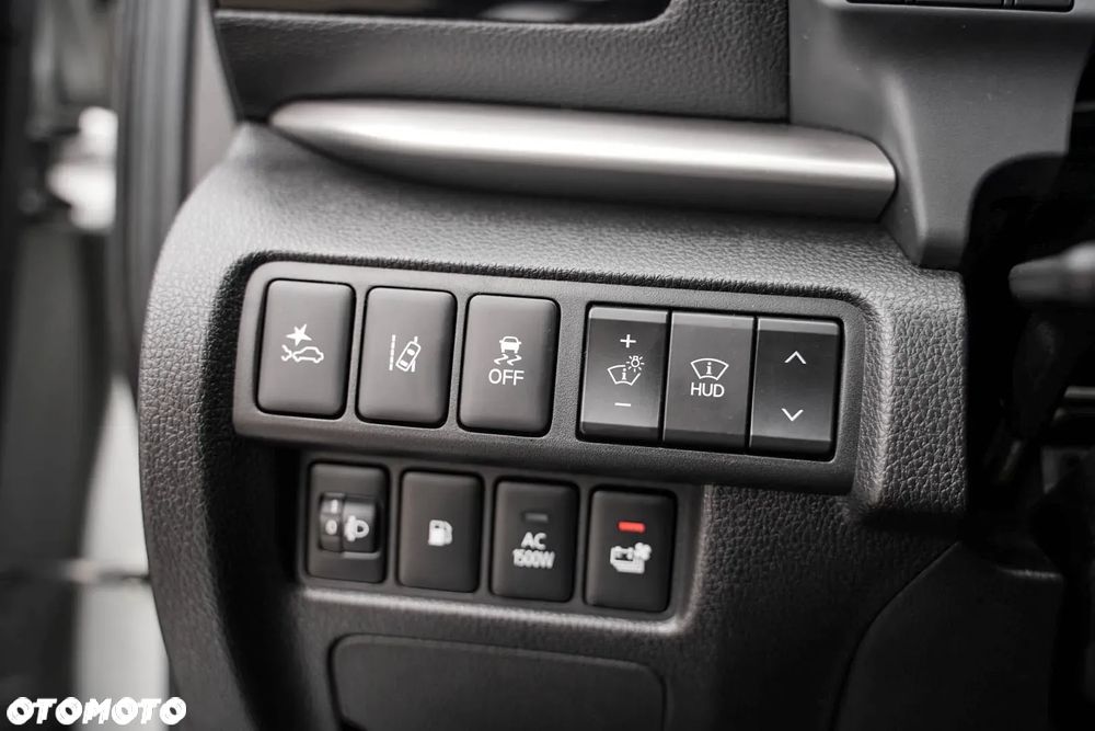 Mitsubishi Eclipse Cross Plug-In Hybrid 4WD Top - 29