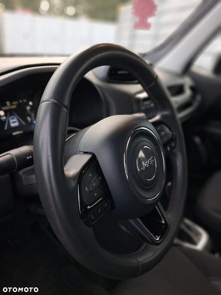 Jeep Renegade 1.3 T-GDI 4xe Automatik Limited - 37