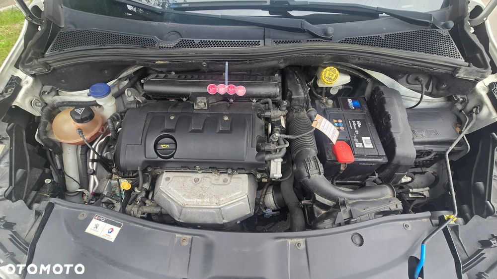 Peugeot 2008 1.6 VTi Active - 20