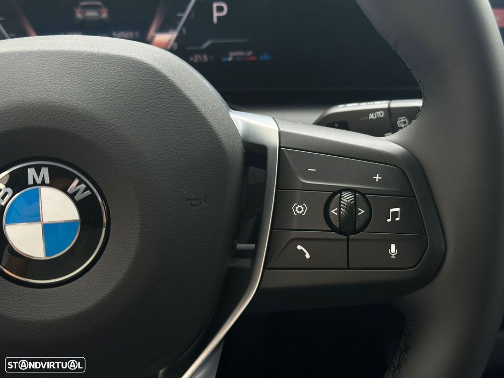 BMW 116 d Pack Desportivo M Auto - 19