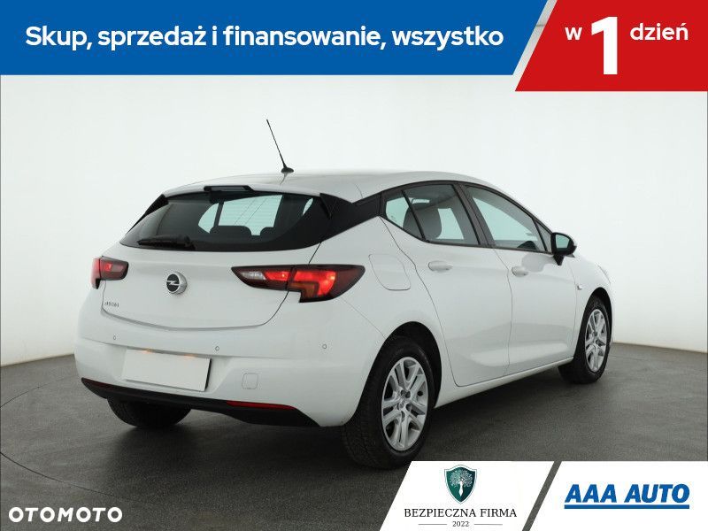 Opel Astra - 7