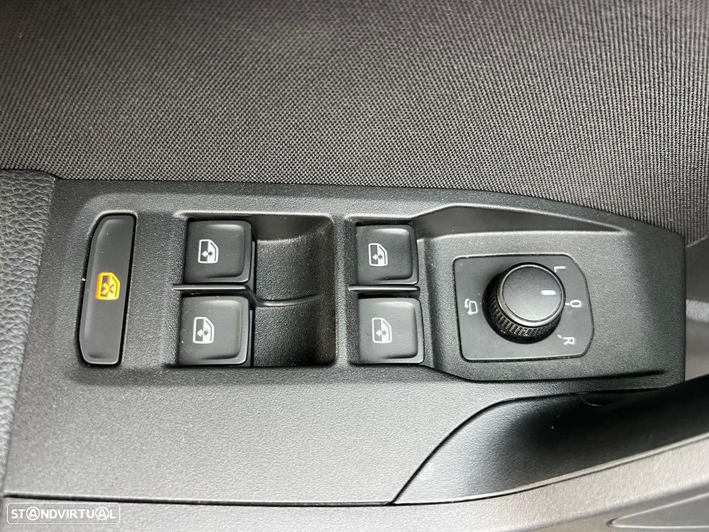 SEAT Arona 1.0 TSI FR - 15