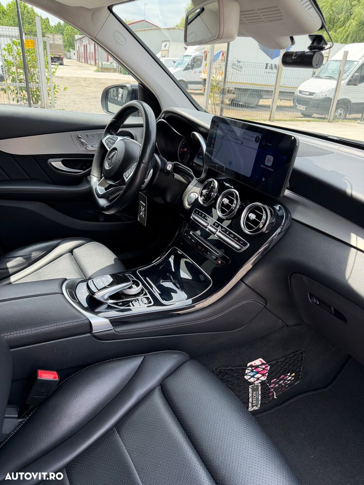 Mercedes-Benz GLC - 4