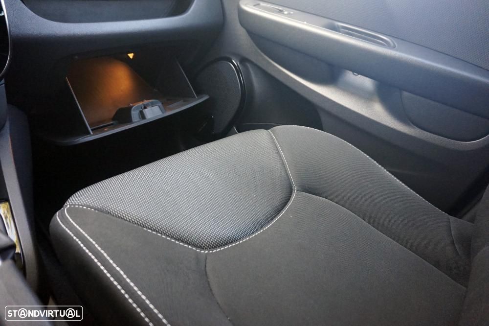 Renault Clio 1.0 TCe Evolution - 23