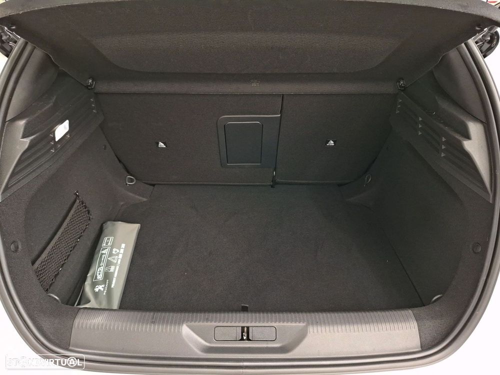Peugeot 308 1.2 PureTech GT EAT8 - 7