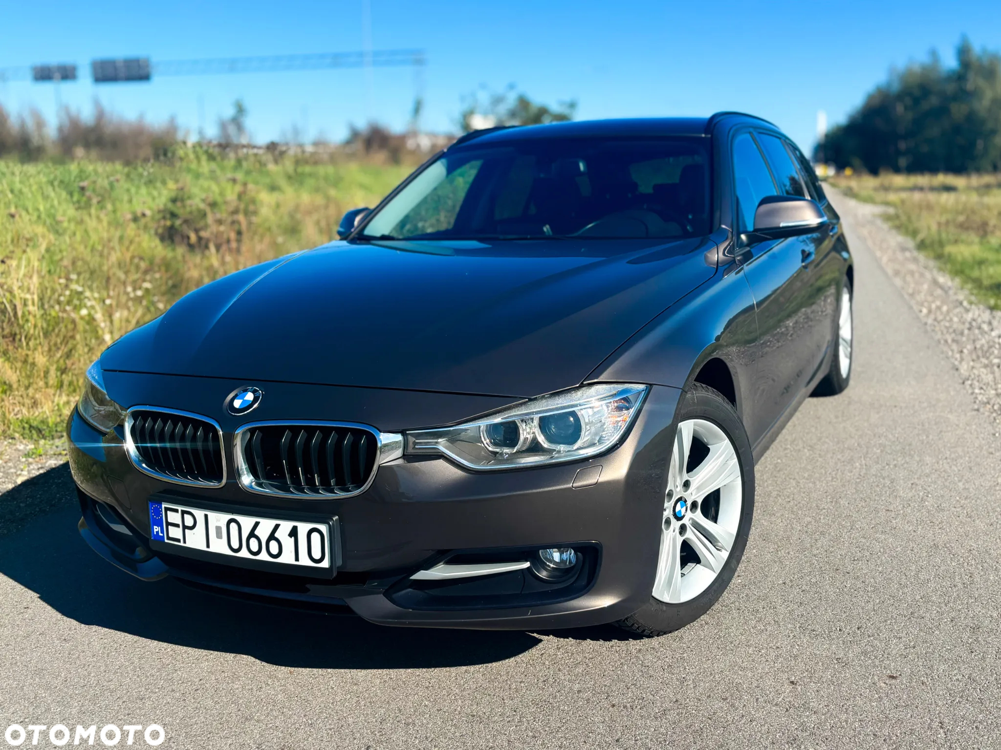 BMW Seria 3 318d Touring Sport Line - 2