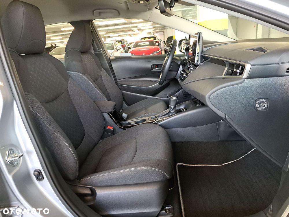 Toyota Corolla 1.8 Hybrid Comfort - 16