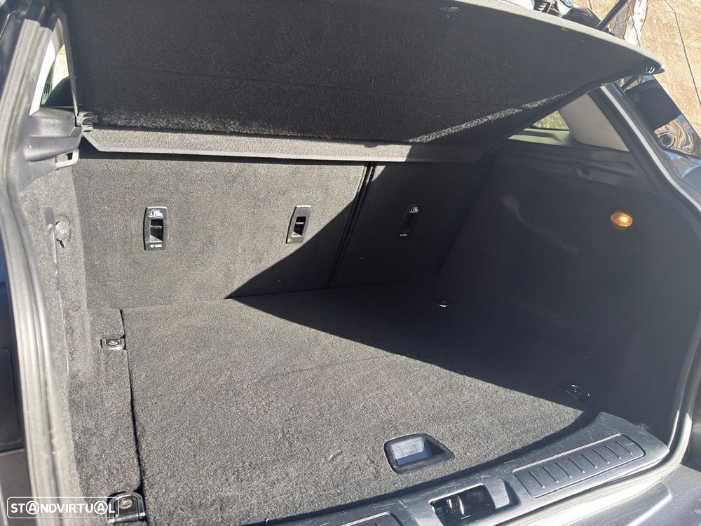 Land Rover Range Rover Evoque 2.0 eD4 SE Dynamic - 17