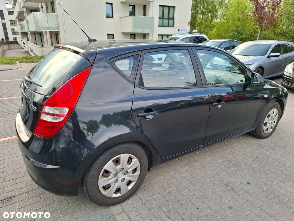 Hyundai i30 1.4 Classic - 6