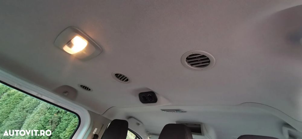 Ford Transit Custom 330 L2H2 VA Trend - 9