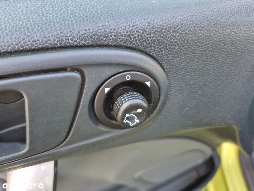 Ford Fiesta 1.4 Titanium EU5 - 14