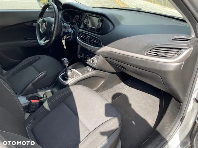 Fiat Tipo 1.4 T-Jet Easy - 23