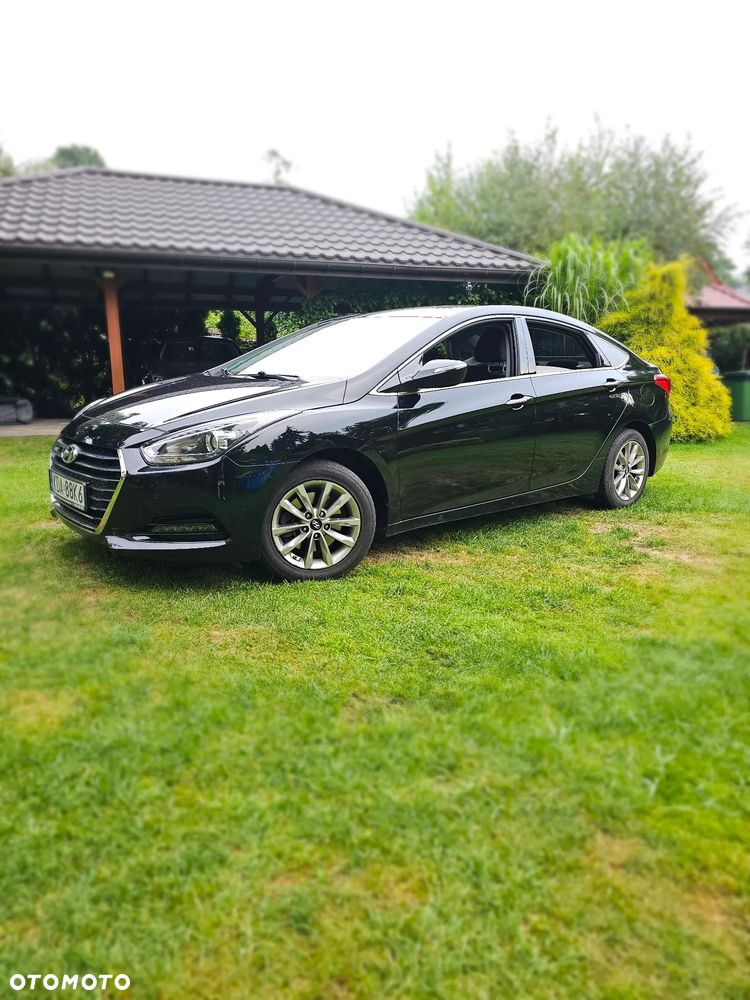 Hyundai i40 1.7 CRDi BlueDrive Business - 1