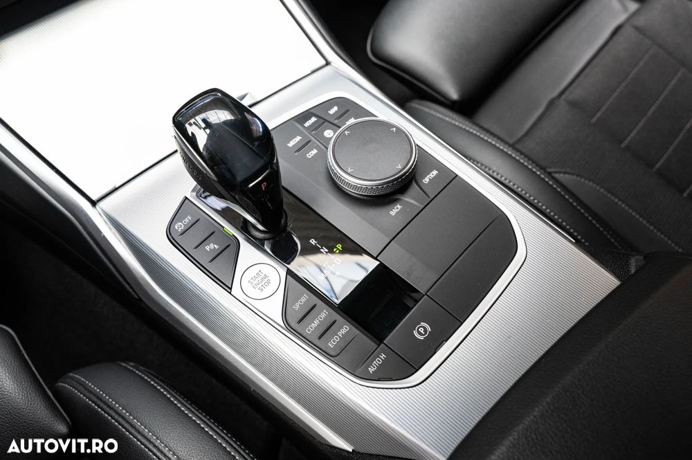 BMW Seria 3 318d Aut. - 14