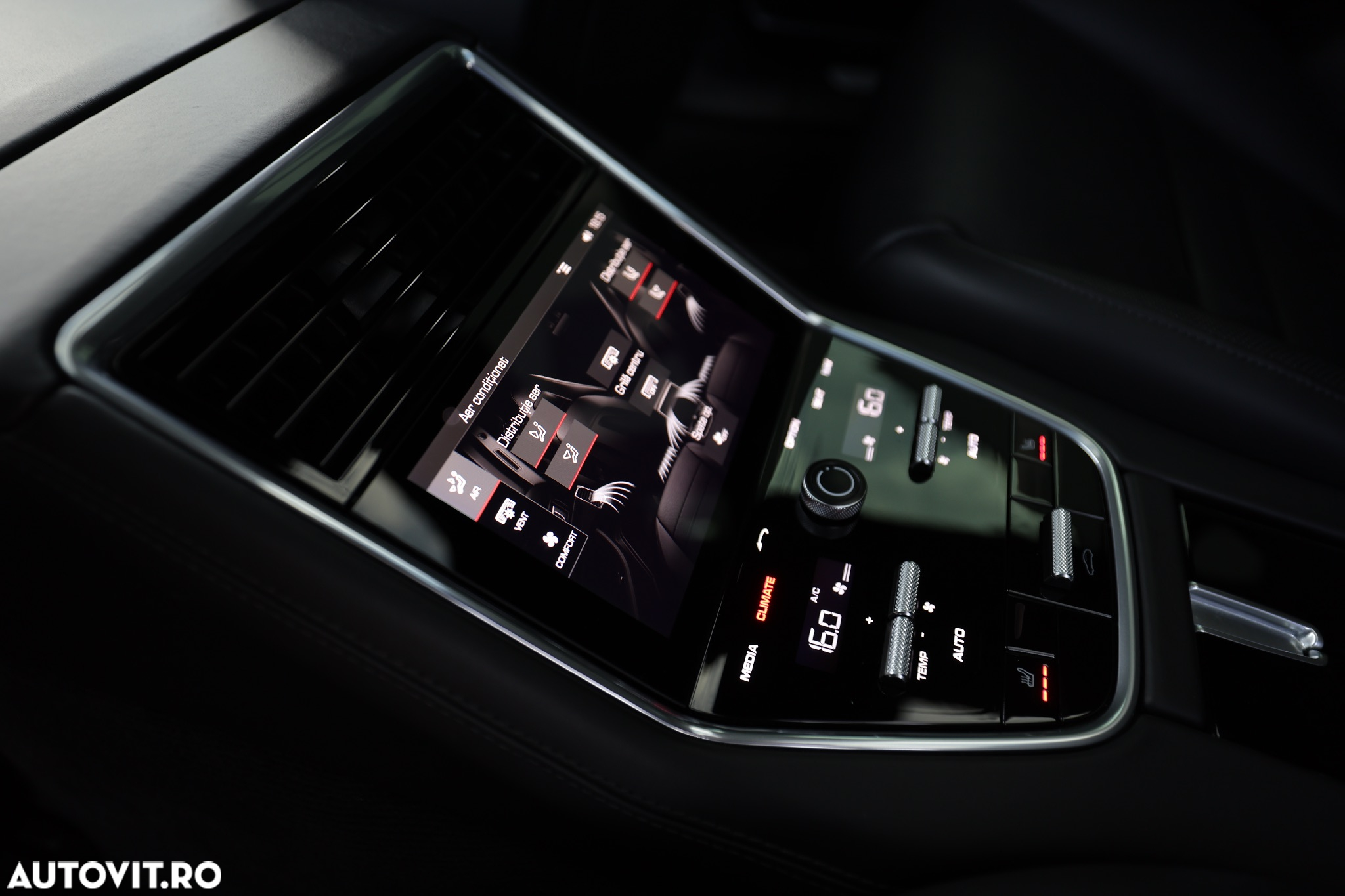 Porsche Panamera Turbo - 12