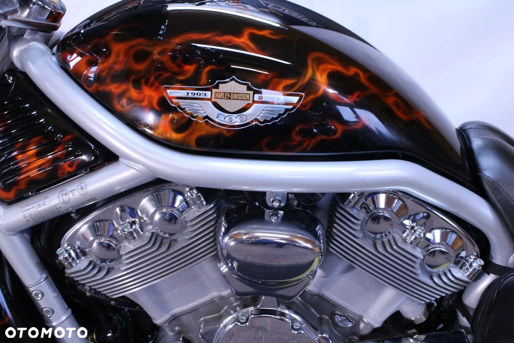 Harley-Davidson V-Rod Street Rod - 34