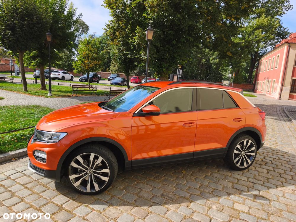 Volkswagen T-Roc - 22