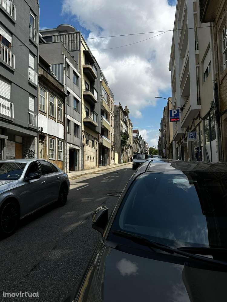 Loja na Rua da Boavista - Oportunidade de Arrendamento - Grande imagem: 3/20