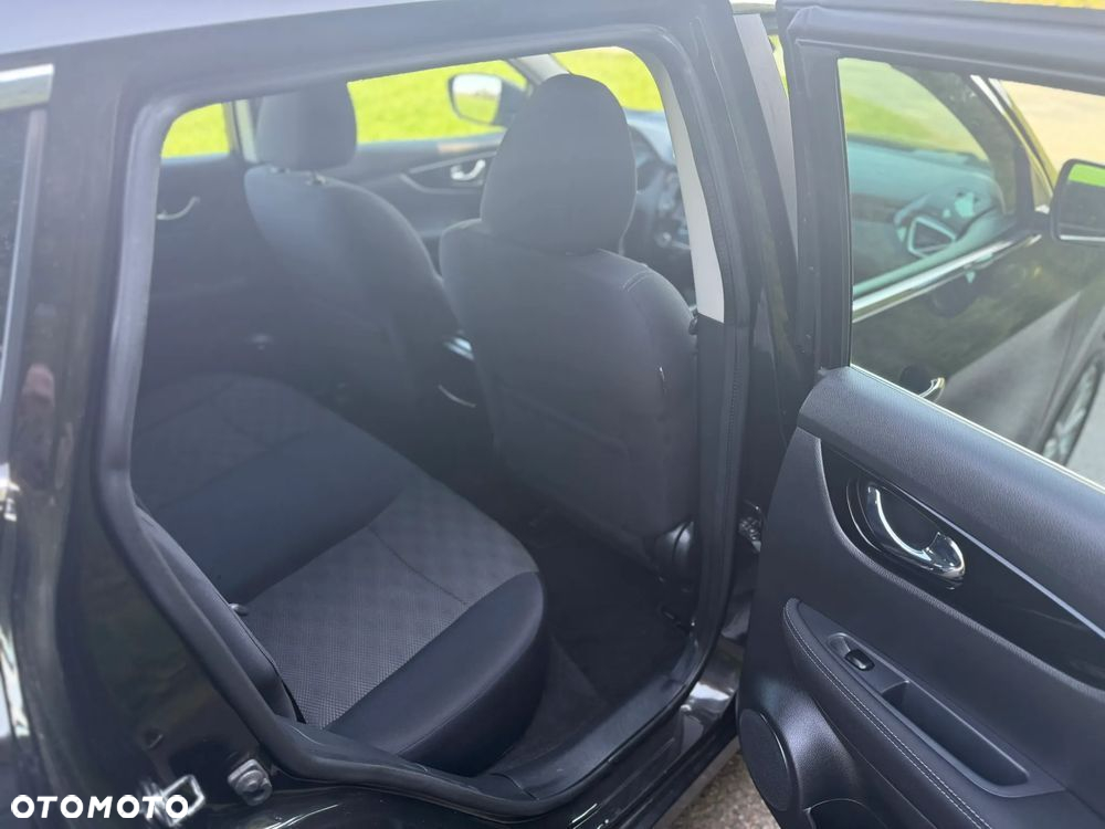Nissan Qashqai 1.6 DIG-T Tekna - 17